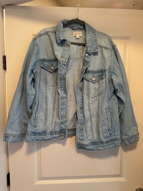 Universal Thread Light Blue Denim Jean Jacket